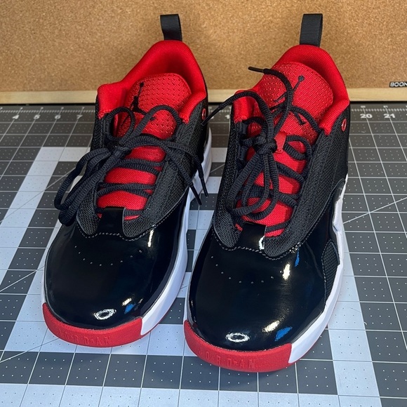 Jordan 
'MAX AURA 6'
Brand new
NWOT - Picture 10 of 15